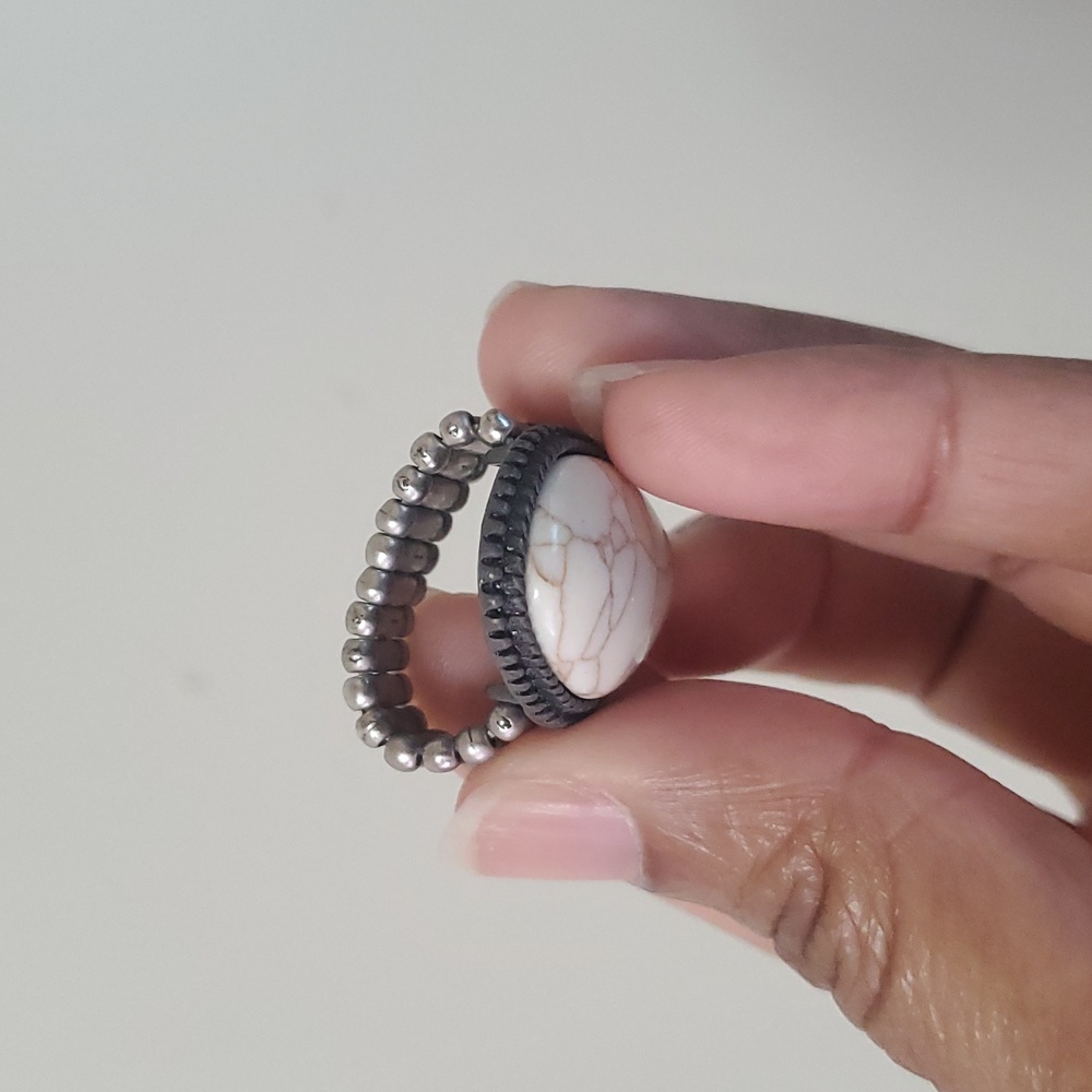 104 - Picture 2 of 2